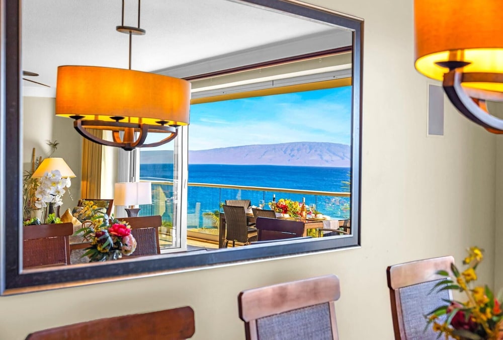 Honua Kai Hokulani 2 Free Rental Cars KBM Resorts Modern Beachfront 2 Units, 4 Bedrooms Ml-1856
