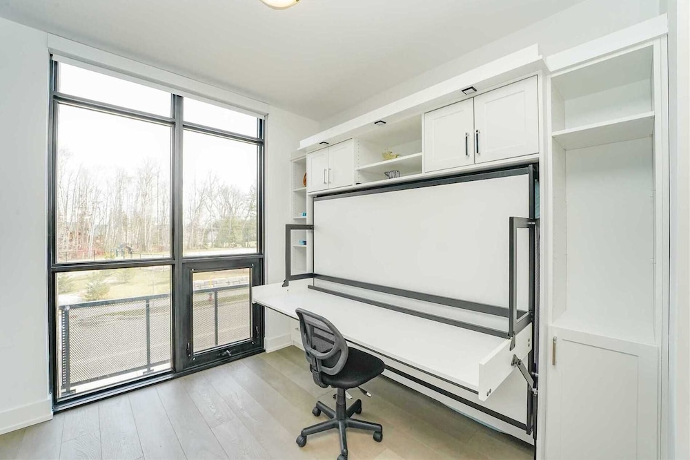 Friday Harbour Boutique Home