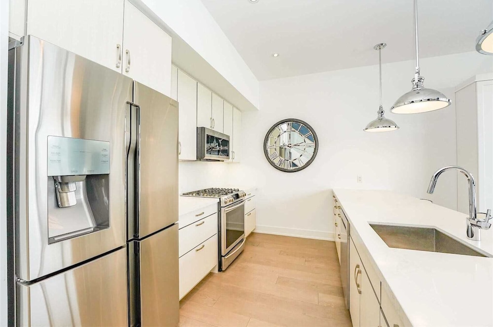 Friday Harbour Boutique Home