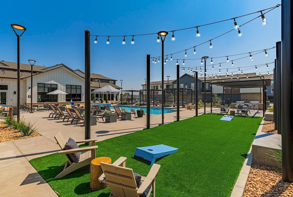 Landing Apartments Denver - Firestone