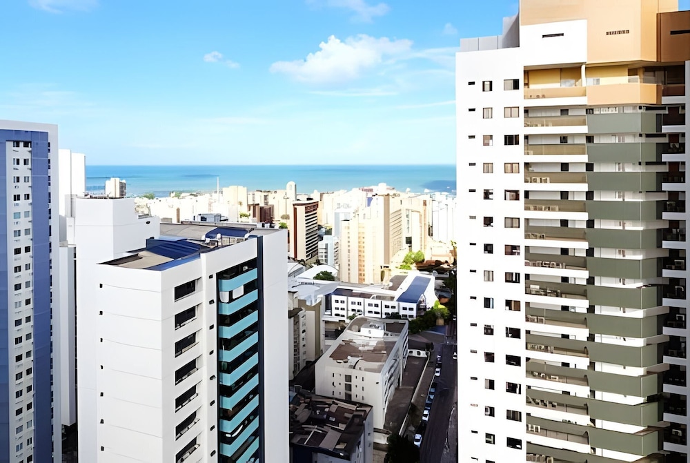 Co house by Apartamentos Jampa