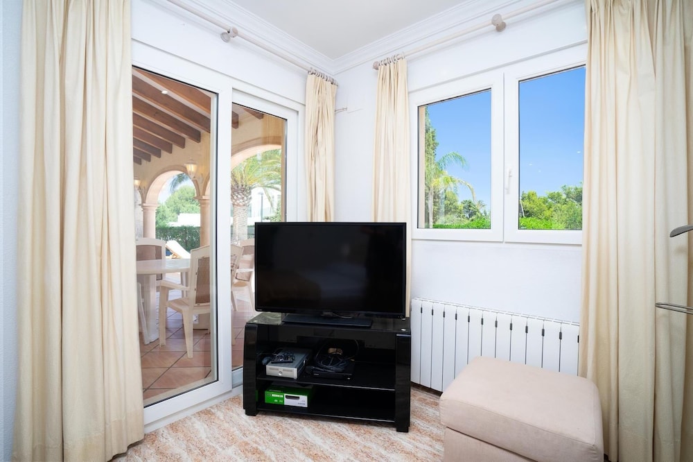 3-bed Villa Las Rotas