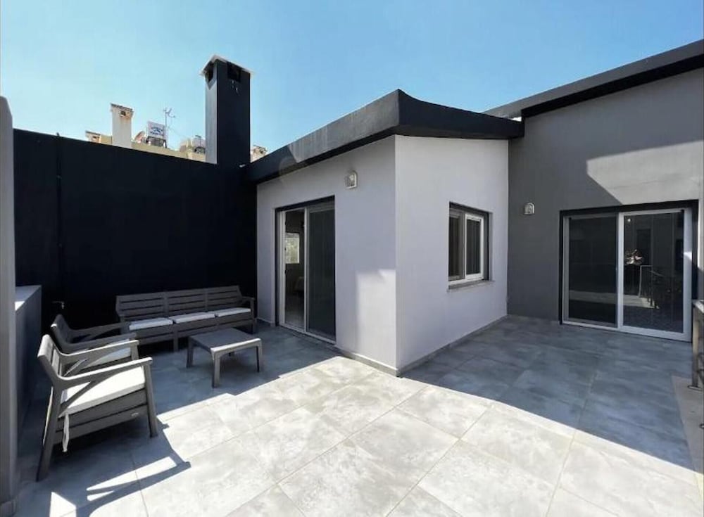 4 Bedroom Private Villa, Pool, Kyrenia Town