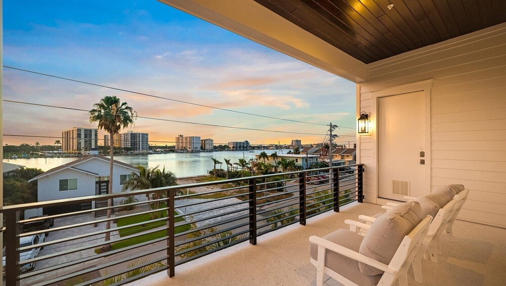 Sapphire Shores in Clearwater Beach