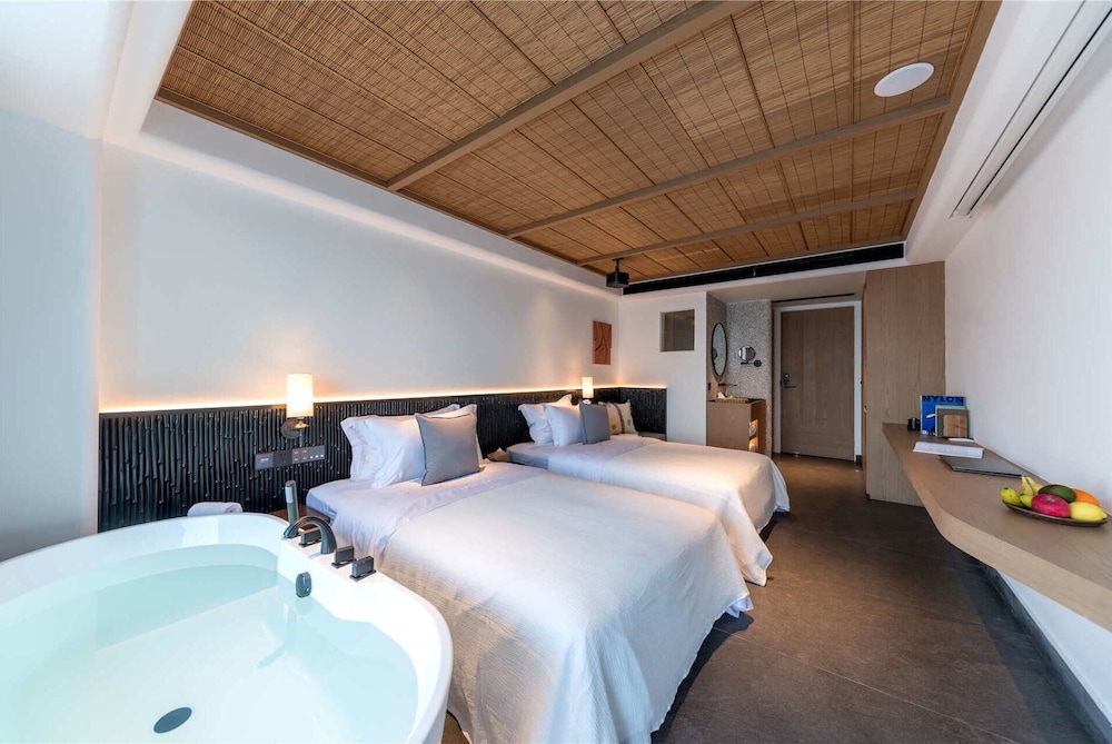 Miyue · Shenzhen Monet Garden Seaview Resort