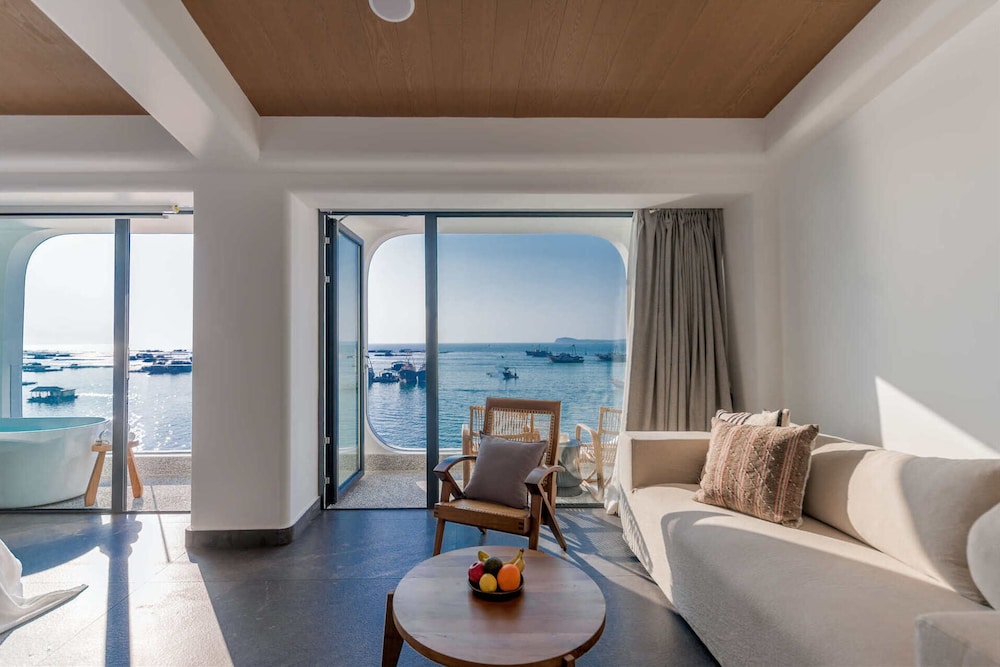 Miyue · Shenzhen Monet Garden Seaview Resort