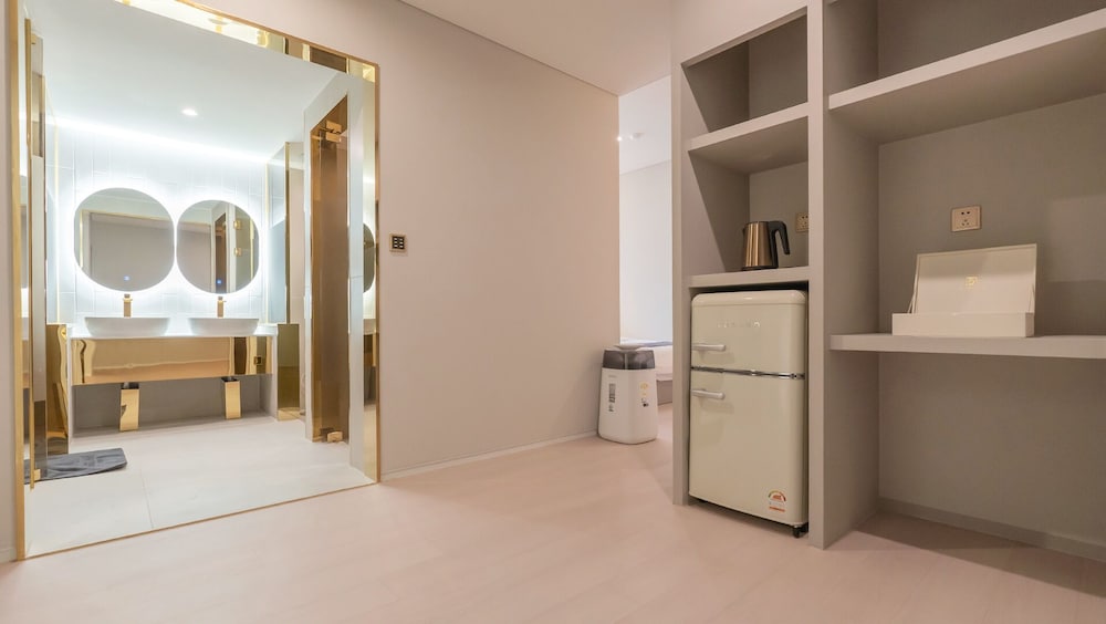 SeoMyeon Denvasta Central Hotel 245