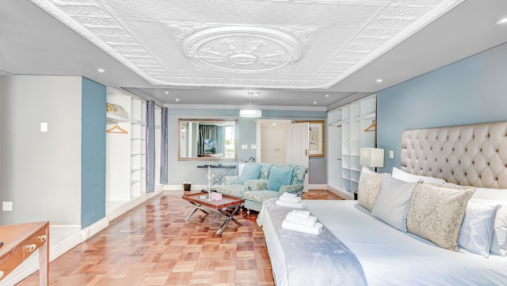 House Sunbeam GuestHouse