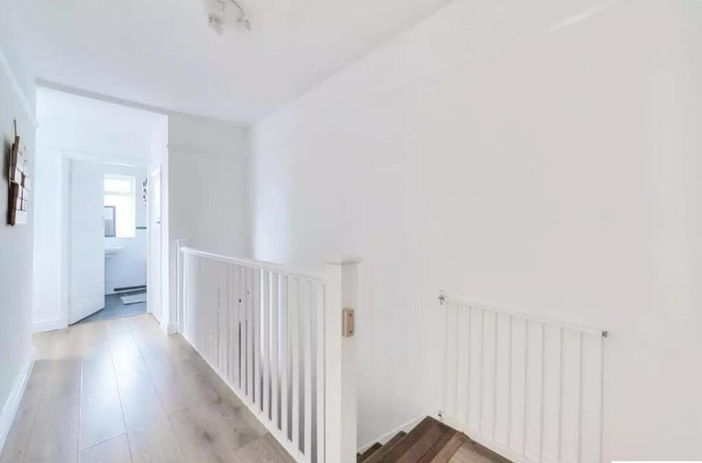 2br-sleeps6-parking-garden-nearlondon