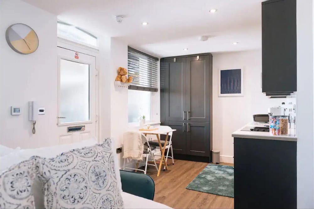 -dome View- Beautiful Studio in Central Brighton view 2