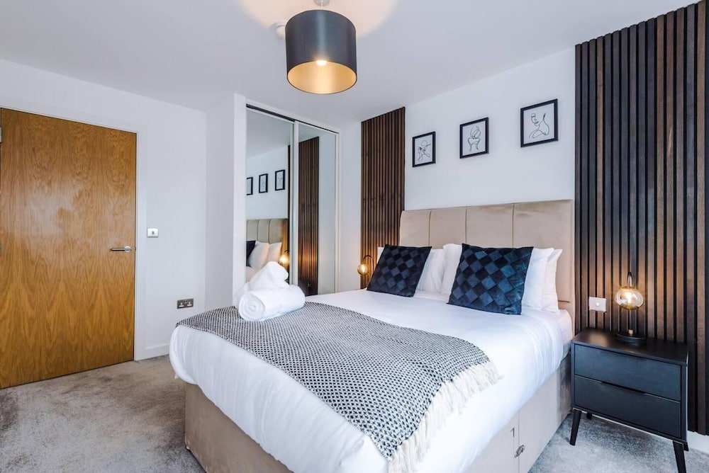 Manchester Short Stay view 3