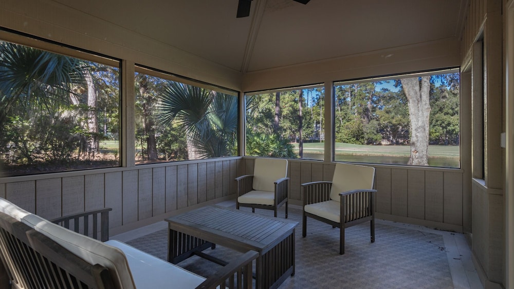 44 Willow Oak Rd. West at The Sea Pines Resort