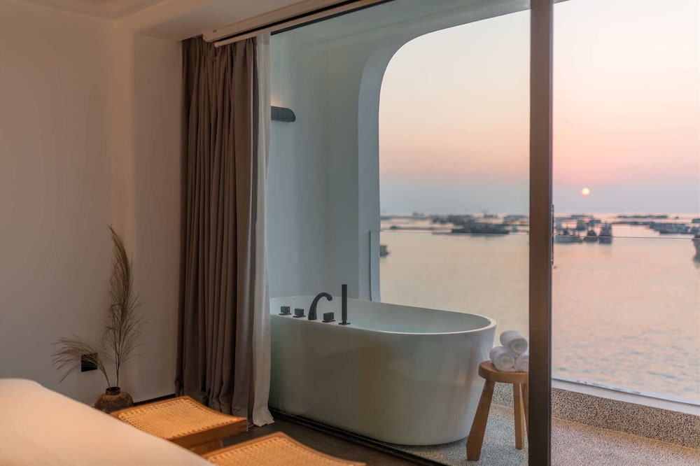 Miyue · Shenzhen Monet Garden Seaview Resort