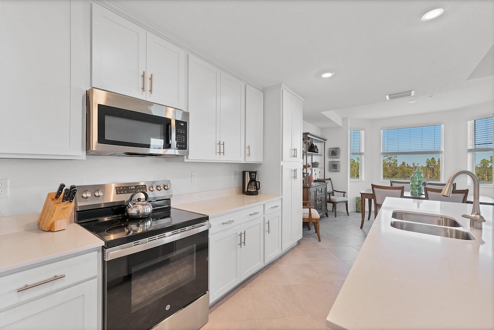 14191 Heritage Landing Blvd #1236
