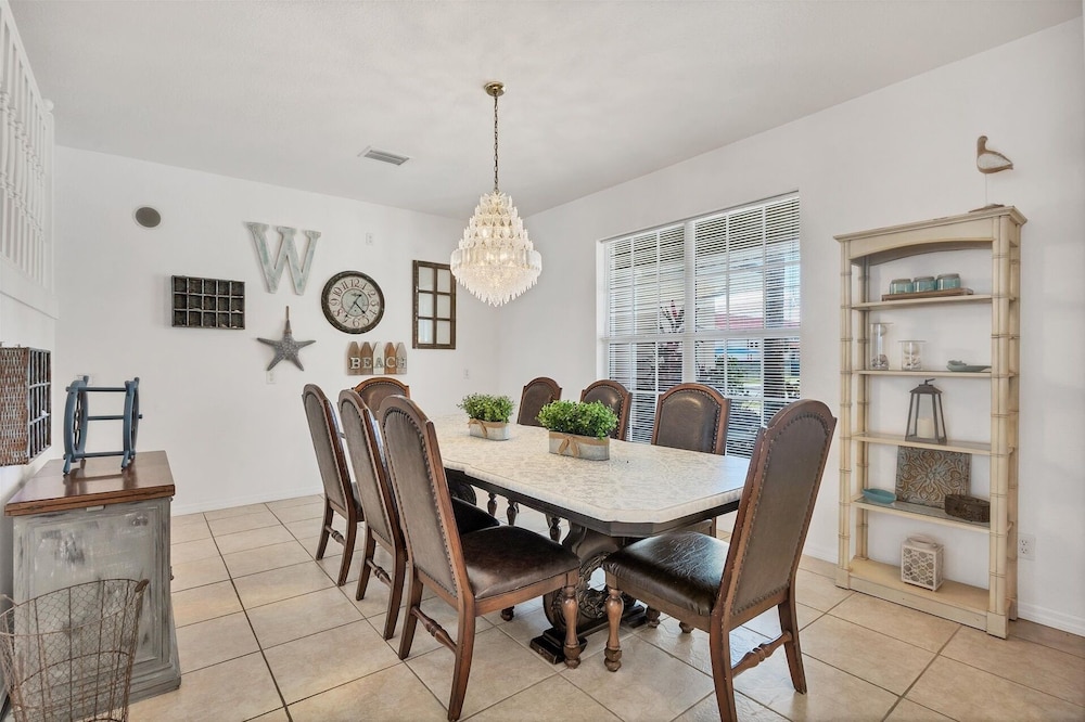 Port Charlotte 4 Bedroom Pool Vacation Home on Canal 4 Home