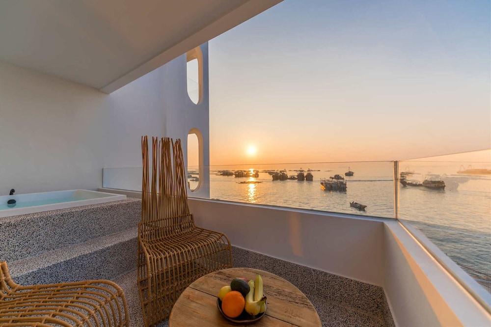 Miyue · Shenzhen Monet Garden Seaview Resort