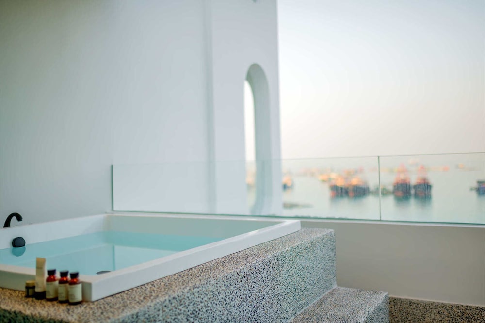 Miyue · Shenzhen Monet Garden Seaview Resort