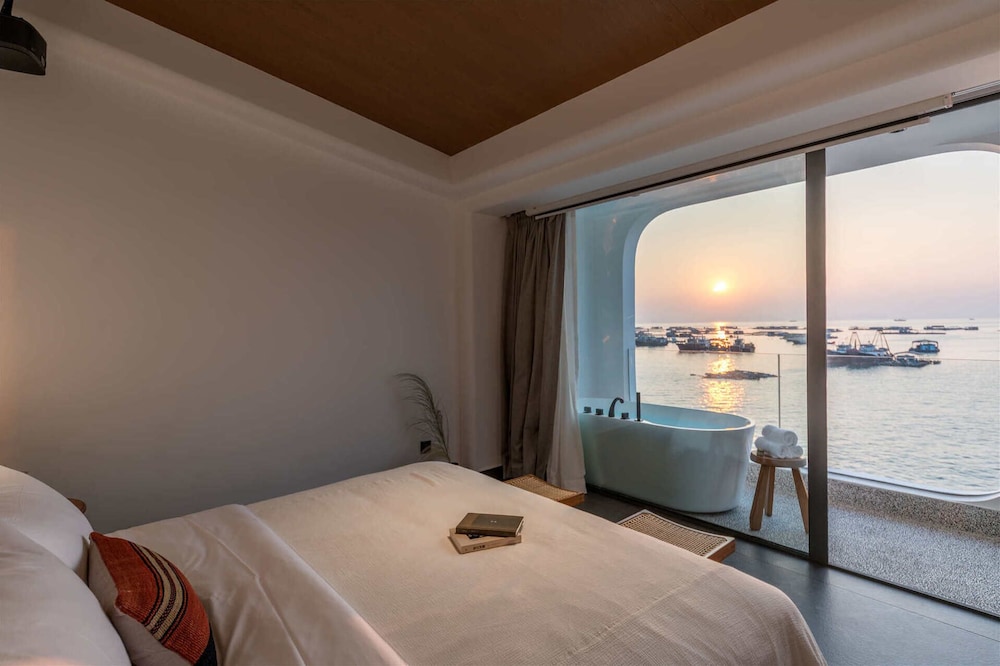 Miyue · Shenzhen Monet Garden Seaview Resort
