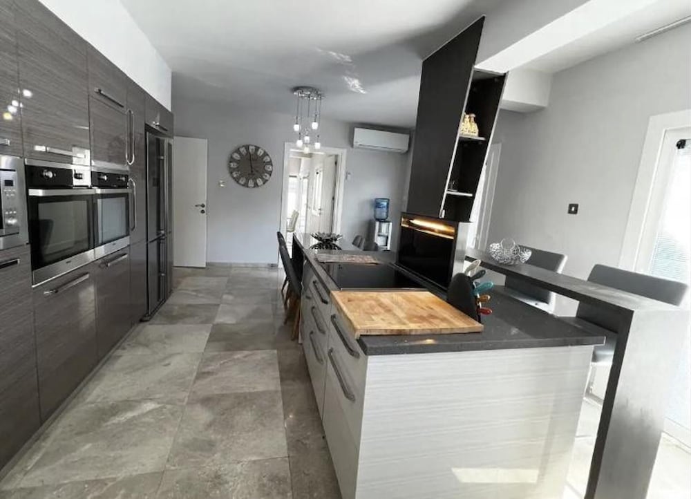 4 Bedroom Private Villa, Pool, Kyrenia Town