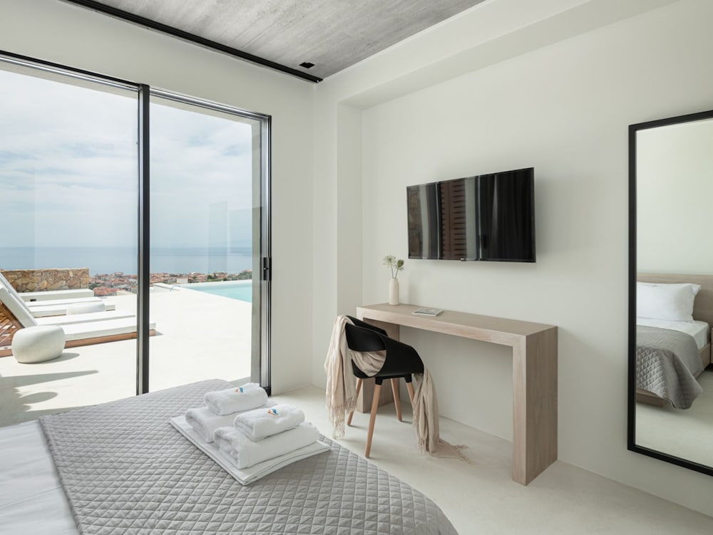 Design Villa Skioni by Halkidiki Villas