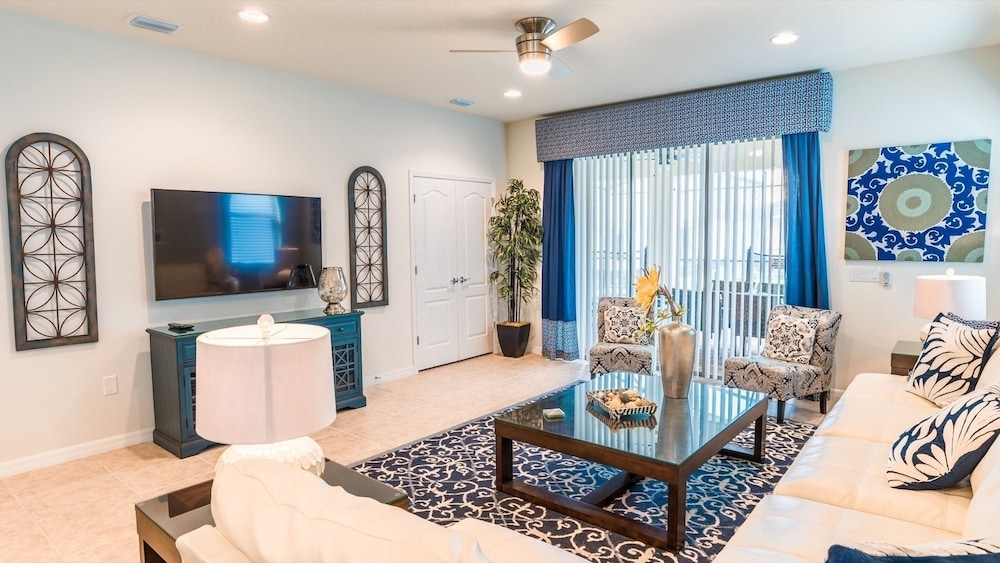 Windsor Westside Resort 7 Bedroom Home with Game Room 7 Home