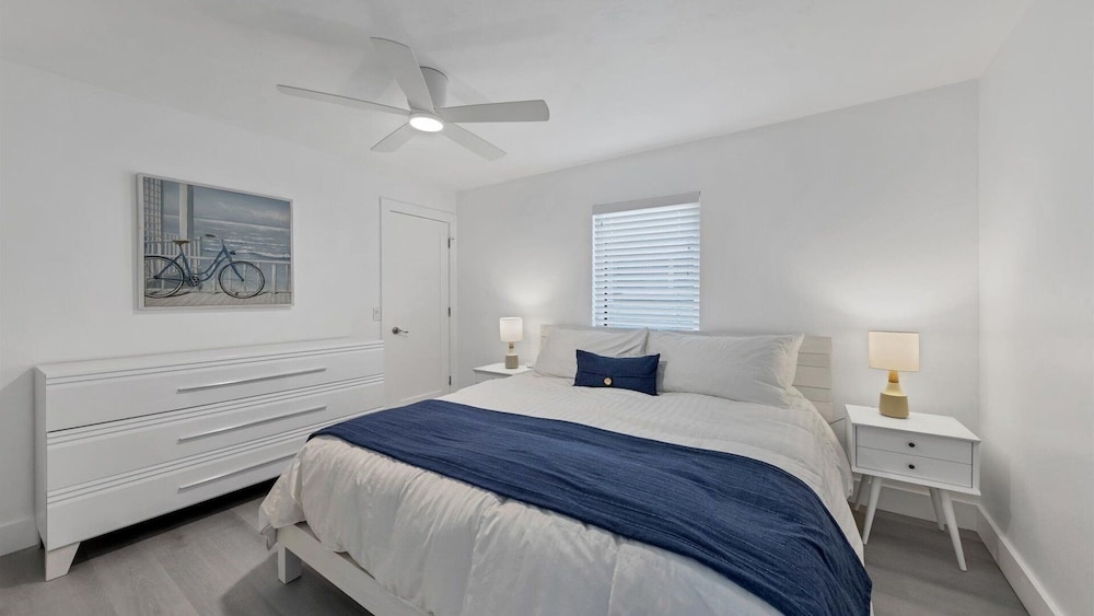 Bird Section Punta Gorda Isles, Dog Friendly, Canal, Kayaks 3 Bedroom Home