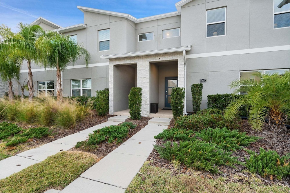 Championsgate Resort 4 Bedroom Private Pool Townhome 4 Townhouse