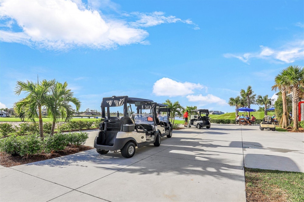 14261 Heritage Landing Blvd #1625
