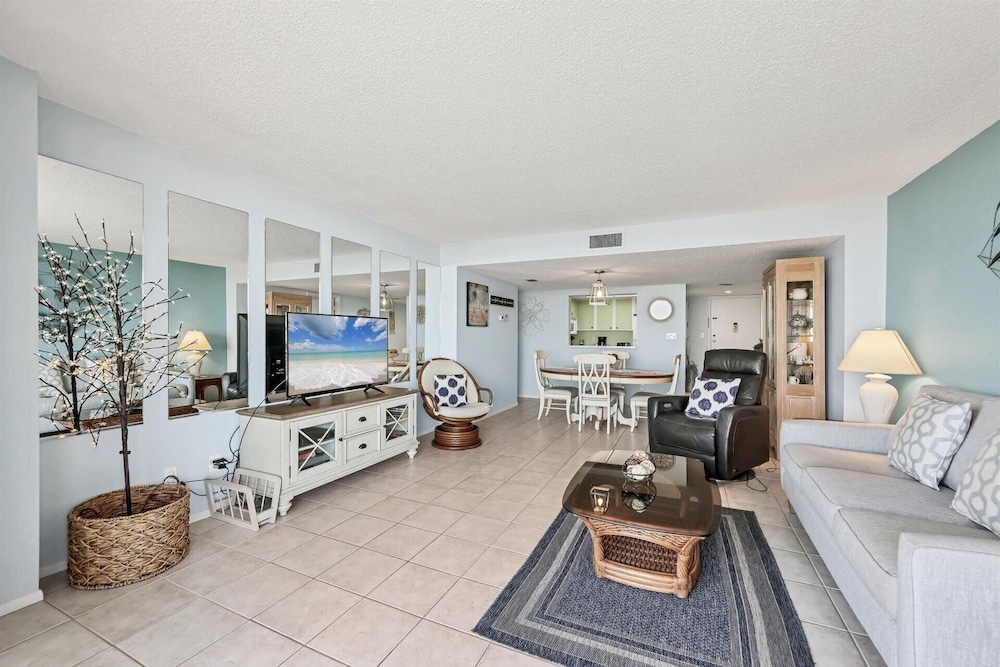 6415 Midnight Pass Rd #801