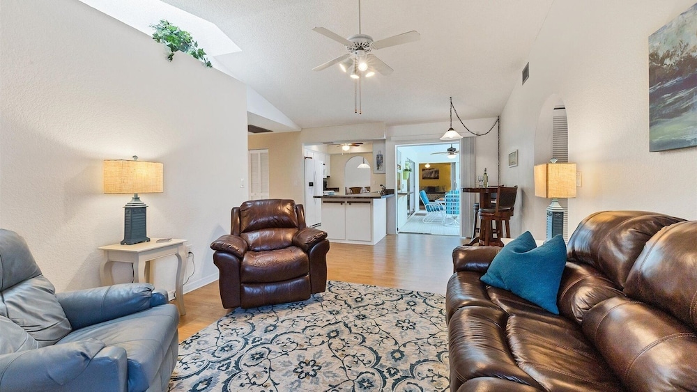 Quiet Deep Creek 3 Bedroom Private Pool Home 3 Home