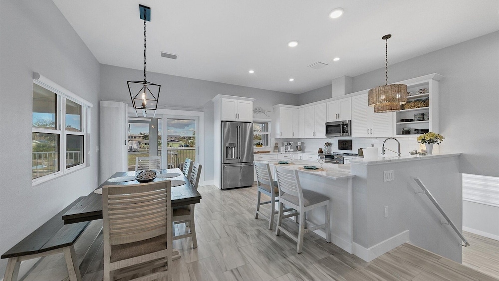 Englewood 3 Bedroom Private Pool+Spa Canal on Lemon Bay Home 3 Home