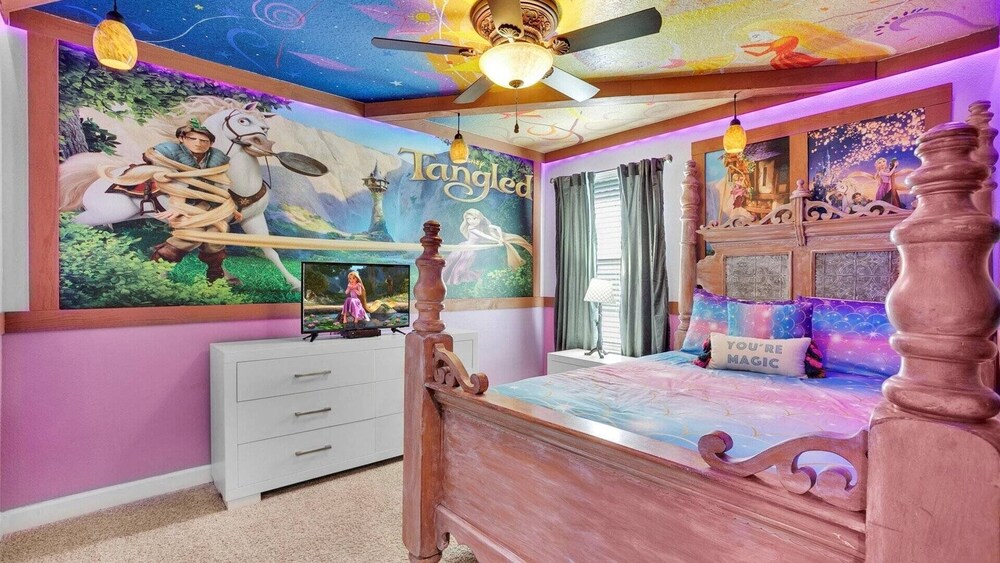 Storey Lake Resort 6 Bedroom Home Themed Bedrooms 6 Home