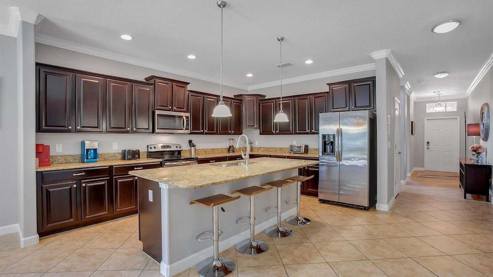 Paradise Palms Resort 6 Bedroom Home with Game Room 6 Home