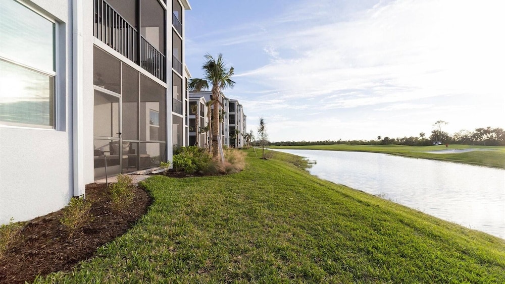 30-night Min. Clubhouse Open Heritage Landing Golf Club Golf Membership Transfer Included 2 Bedroom Condo