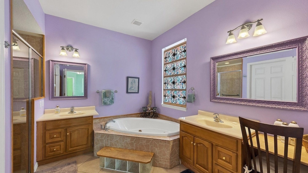 Close To Casey Key Nokomis Beach Pet Friendly Large Yard 3 Bedroom Home