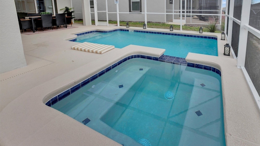 Championsgate Resort 5 Bedroom Private Pool Home 5 Home