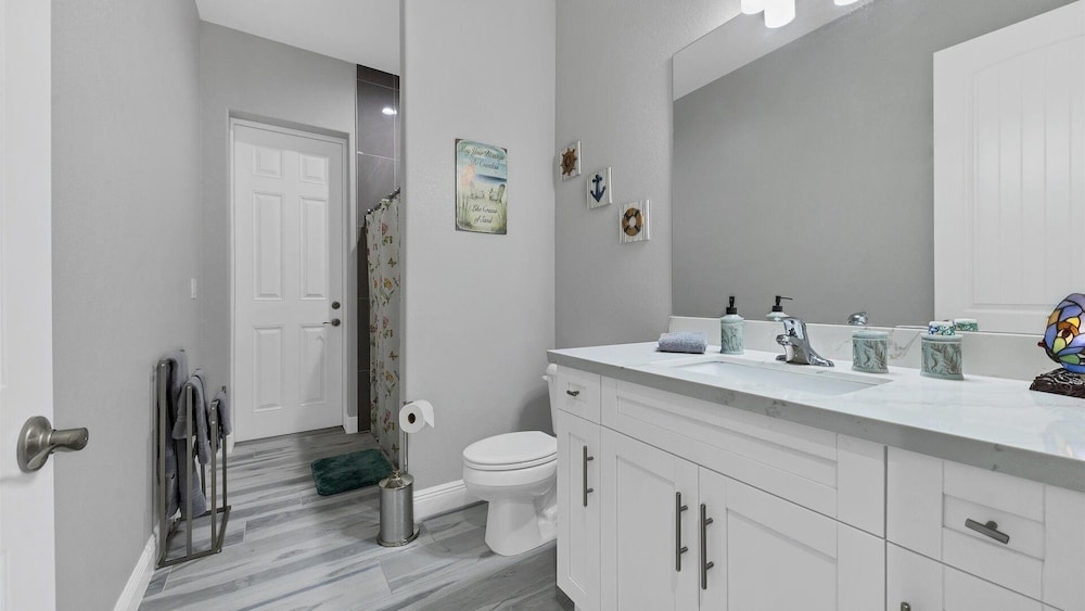 South Gulf Cove 3 Bedroom Canal Pool Home 3 Home