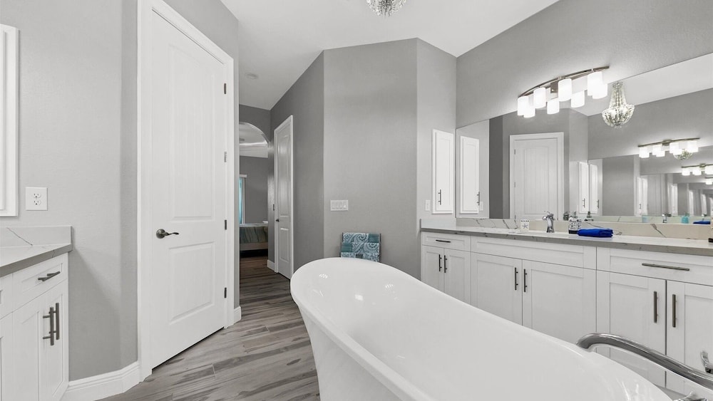 South Gulf Cove 3 Bedroom Canal Pool Home 3 Home