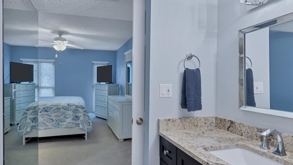 Quiet Condo Near Downtown Punta Gorda 2 Bedroom Condo