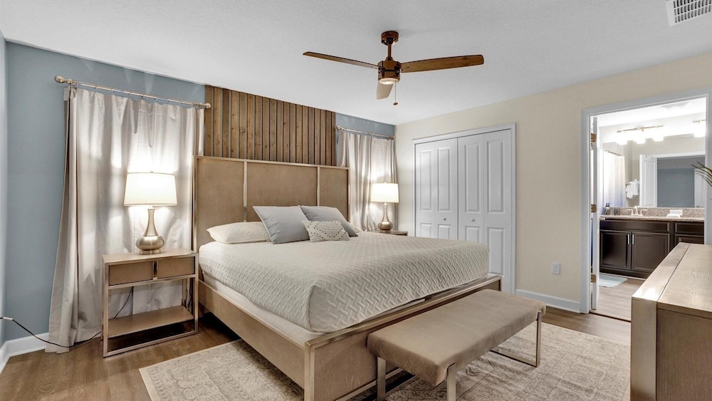 Storey Lake Resort 4 Bedroom Pet Friendly Townhome 4 Townhouse