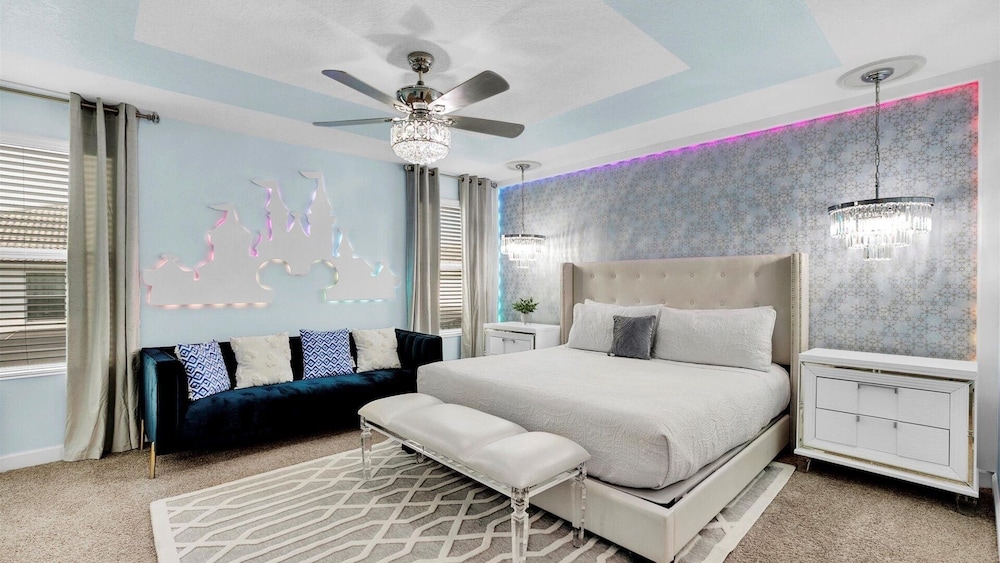 Storey Lake Resort 6 Bedroom Home Themed Bedrooms 6 Home