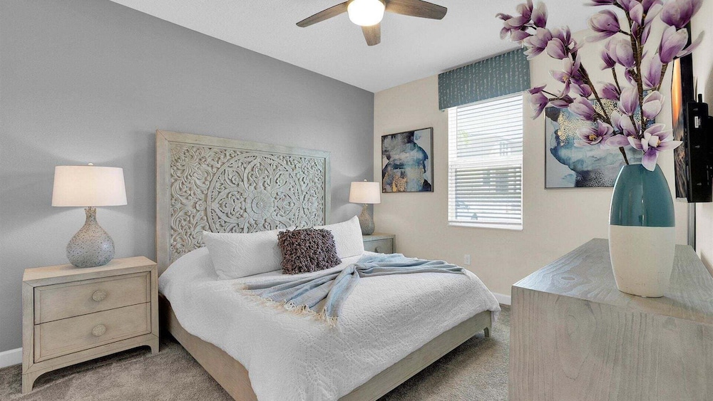 Championsgate 8 bedroom, Game room, Pool, Theater 8 Home