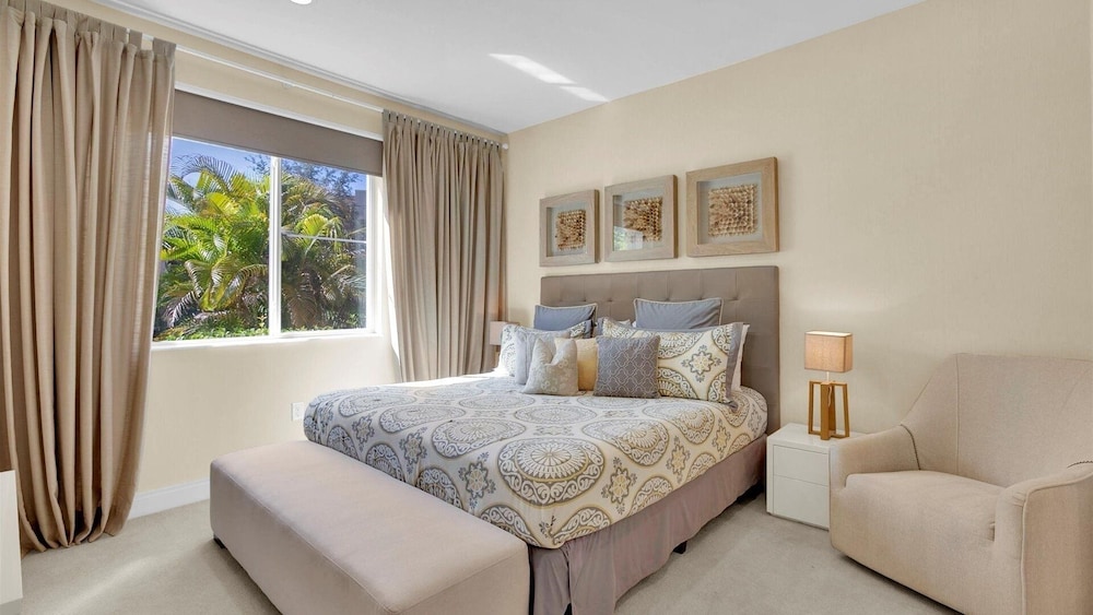 Magic Village Resort 4 Bedroom townhome with Outdoor Kitchen 4 Townhouse