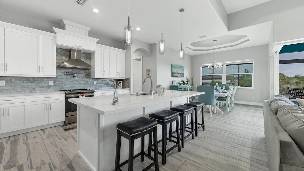 South Gulf Cove 3 Bedroom Canal Pool Home 3 Home