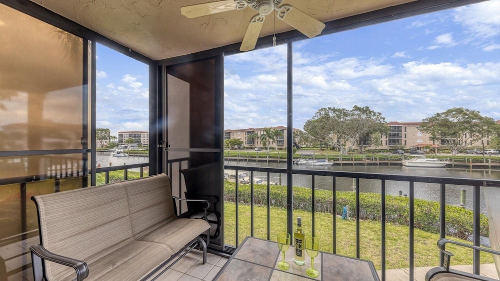 Quiet Condo Near Downtown Punta Gorda 2 Bedroom Condo