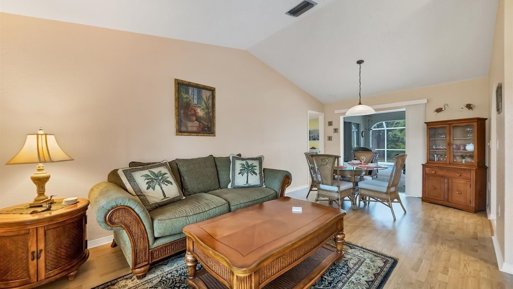 Quiet Deep Creek 3 Bedroom Private Pool Home 3 Home