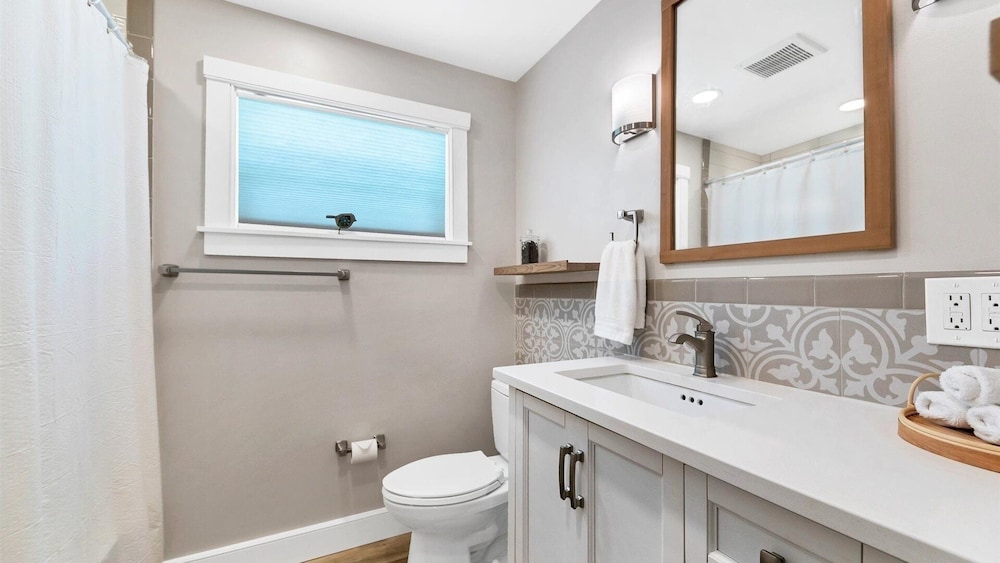 Punta Gorda Isles 3-Bedroom Private Pool Home on Canal with Dock 3 Home