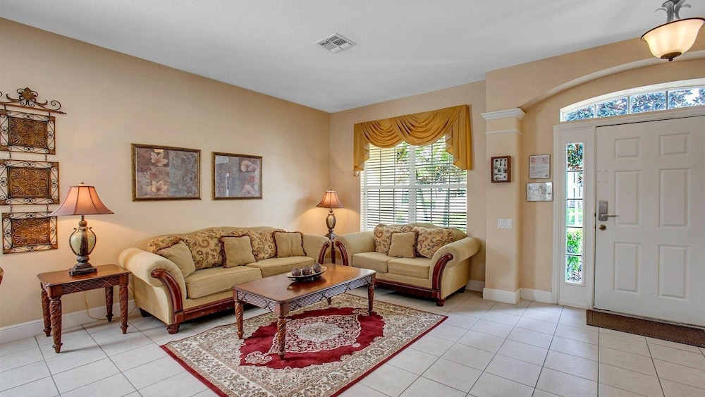Windsor Hills Resort 6 Bedroom Home with Water Views 6 Home