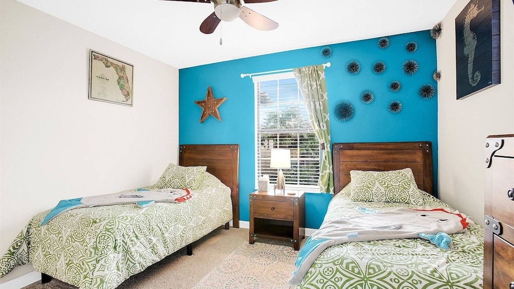 Solterra Resort 5 Bedroom Home with Pool Spa Game Room 5 Home