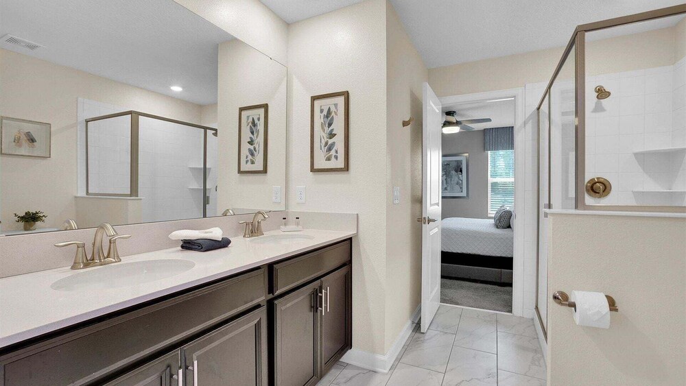 Championsgate 8 bedroom, Game room, Pool, Theater 8 Home